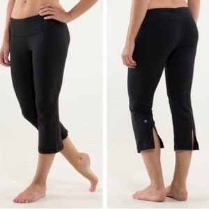 Lululemon | Gather and Crop Leggings Sz 8